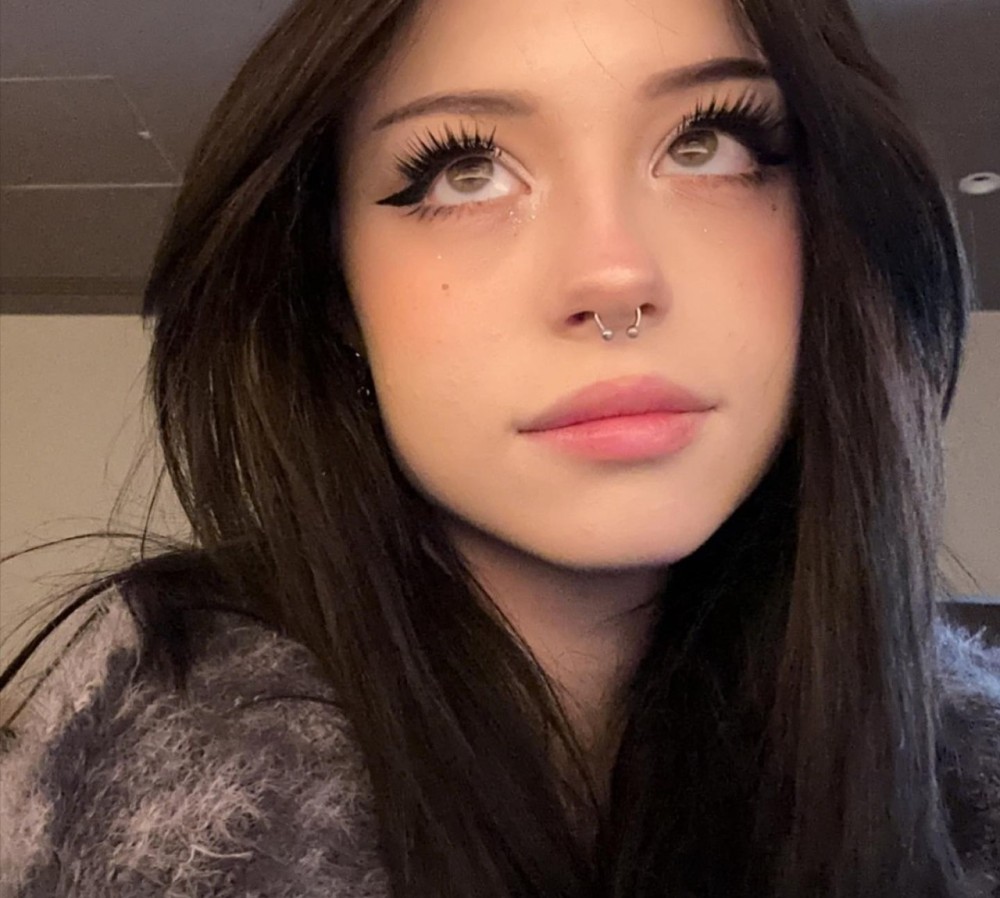 Индивидуалка Яночка главное фото в городе Новоуральск 