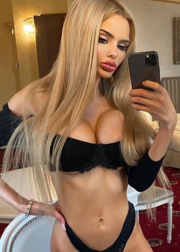 Аня, Г. Новоуральск