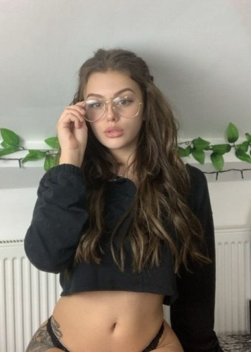 Вика, Г. Новоуральск